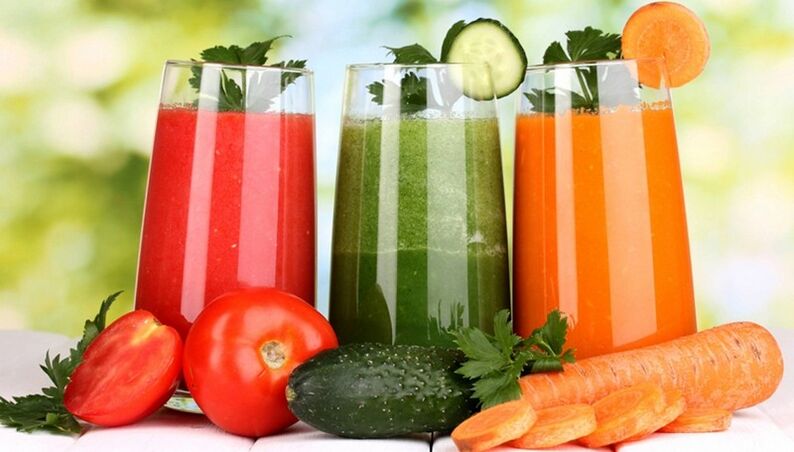 Niskokaloryczne soki warzywne w menu diety pitnej
